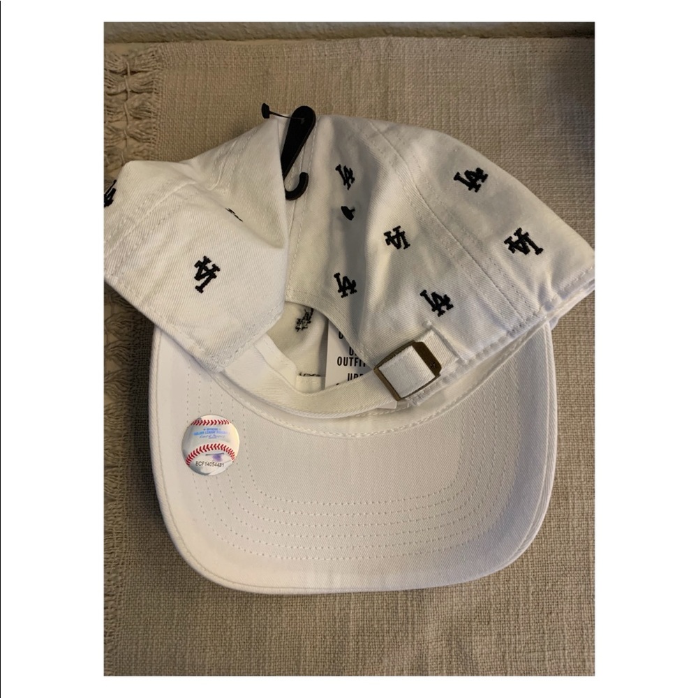 LA Dodger Symbol Baseball Cap - Picture 2 of 3